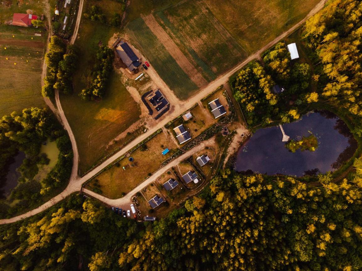 Osada Skoczkowo Komfortowe Domki Z Jacuzzi Nad Jeziorem- Sauna- Balia- Prywatny Staw Wedkarski Podiazy Dış mekan fotoğraf