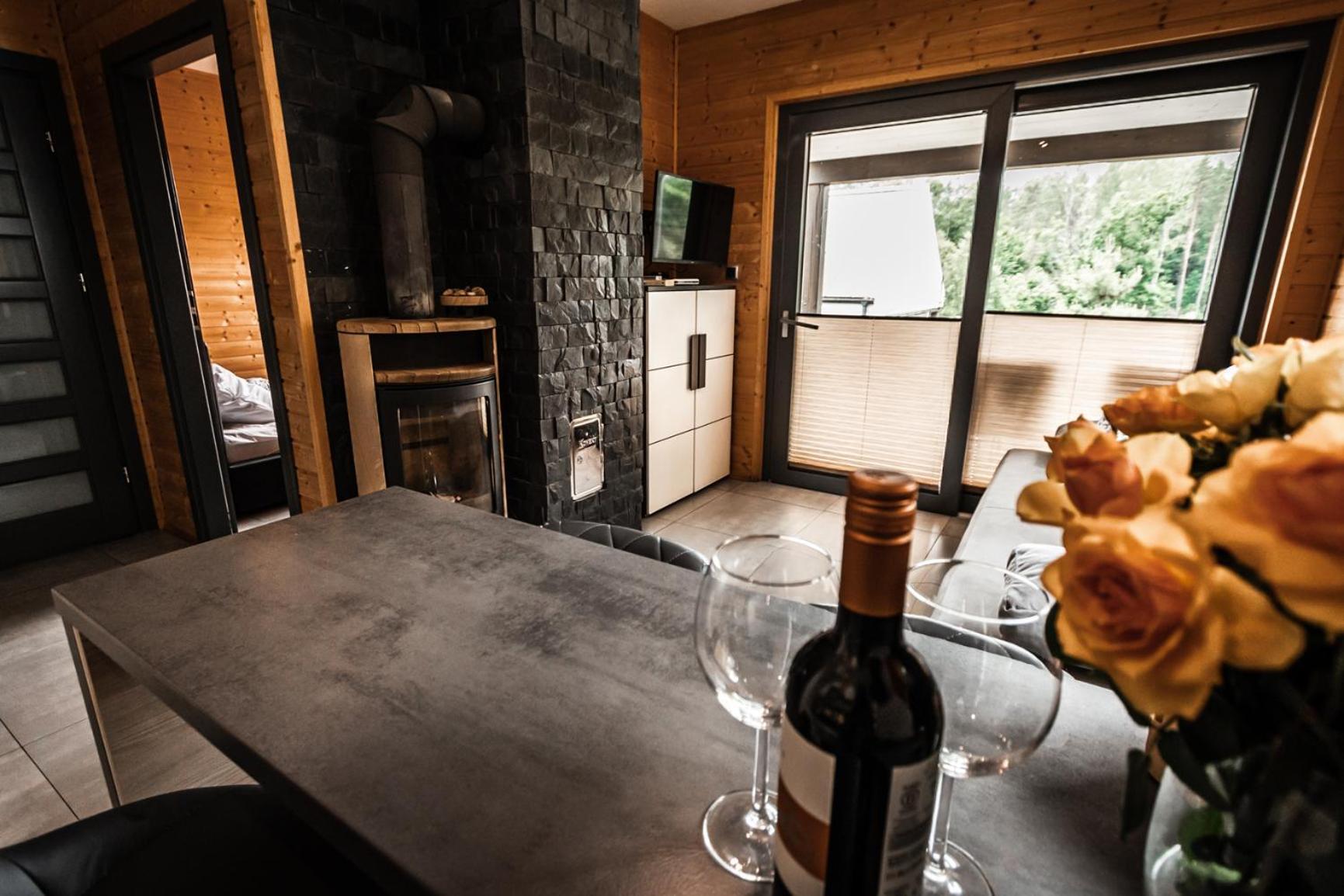 Osada Skoczkowo Komfortowe Domki Z Jacuzzi Nad Jeziorem- Sauna- Balia- Prywatny Staw Wedkarski Podiazy Dış mekan fotoğraf