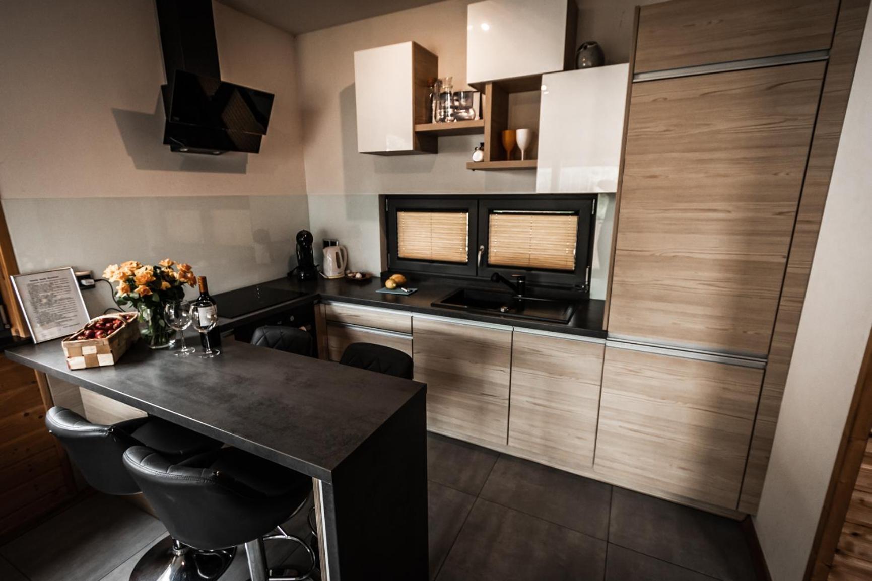 Osada Skoczkowo Komfortowe Domki Z Jacuzzi Nad Jeziorem- Sauna- Balia- Prywatny Staw Wedkarski Podiazy Dış mekan fotoğraf